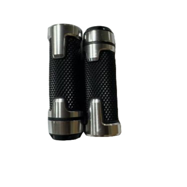 BS2275 - Handle Bar Silver Grips 006b