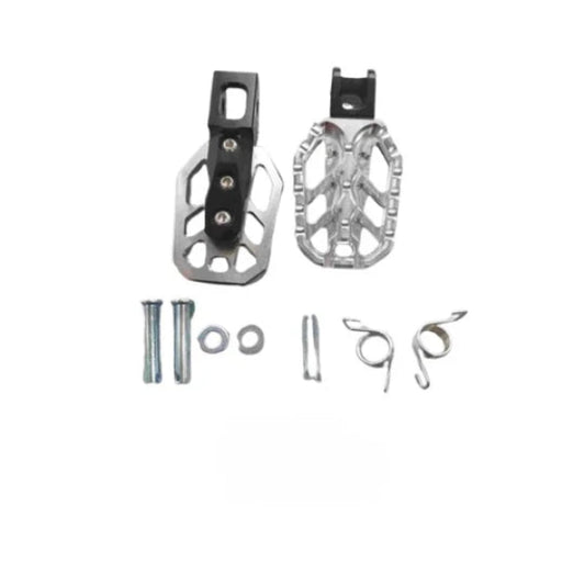 BS2104 - Cnc Silver Spike Foot Pegs